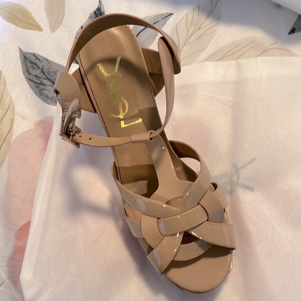 YSL Eur38 size. New, Never worn